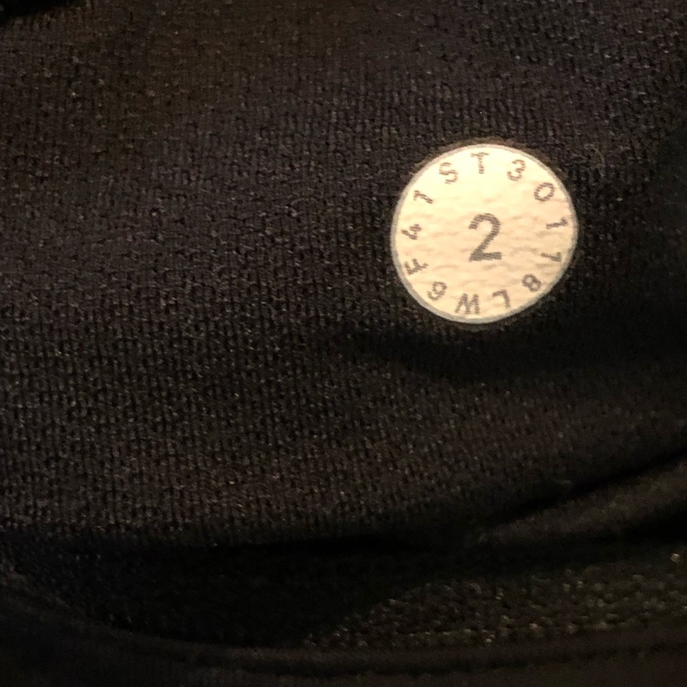 Lululemon Pace Rival Crop - Picture 9 of 10